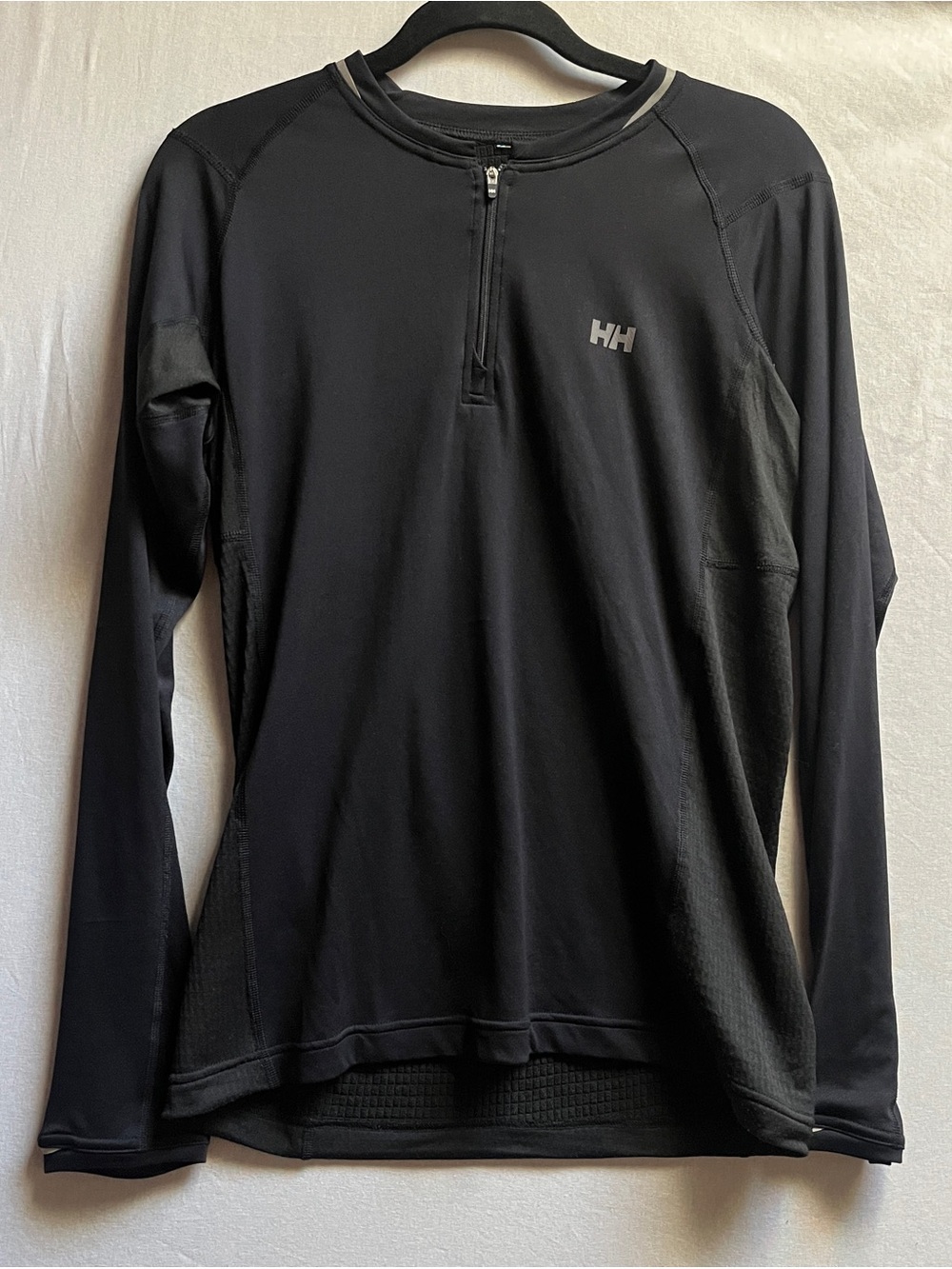Helly Hansen Men’s Black Long-Sleeve Zip-Up Performance Top Size M